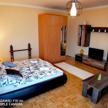 Zöld Béka Hőforrás Apartman Hajdúszoboszló Esterno foto